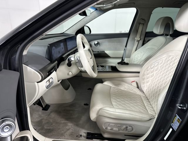 Used 2023 Genesis GV60 Performance w/ Security Package image 11