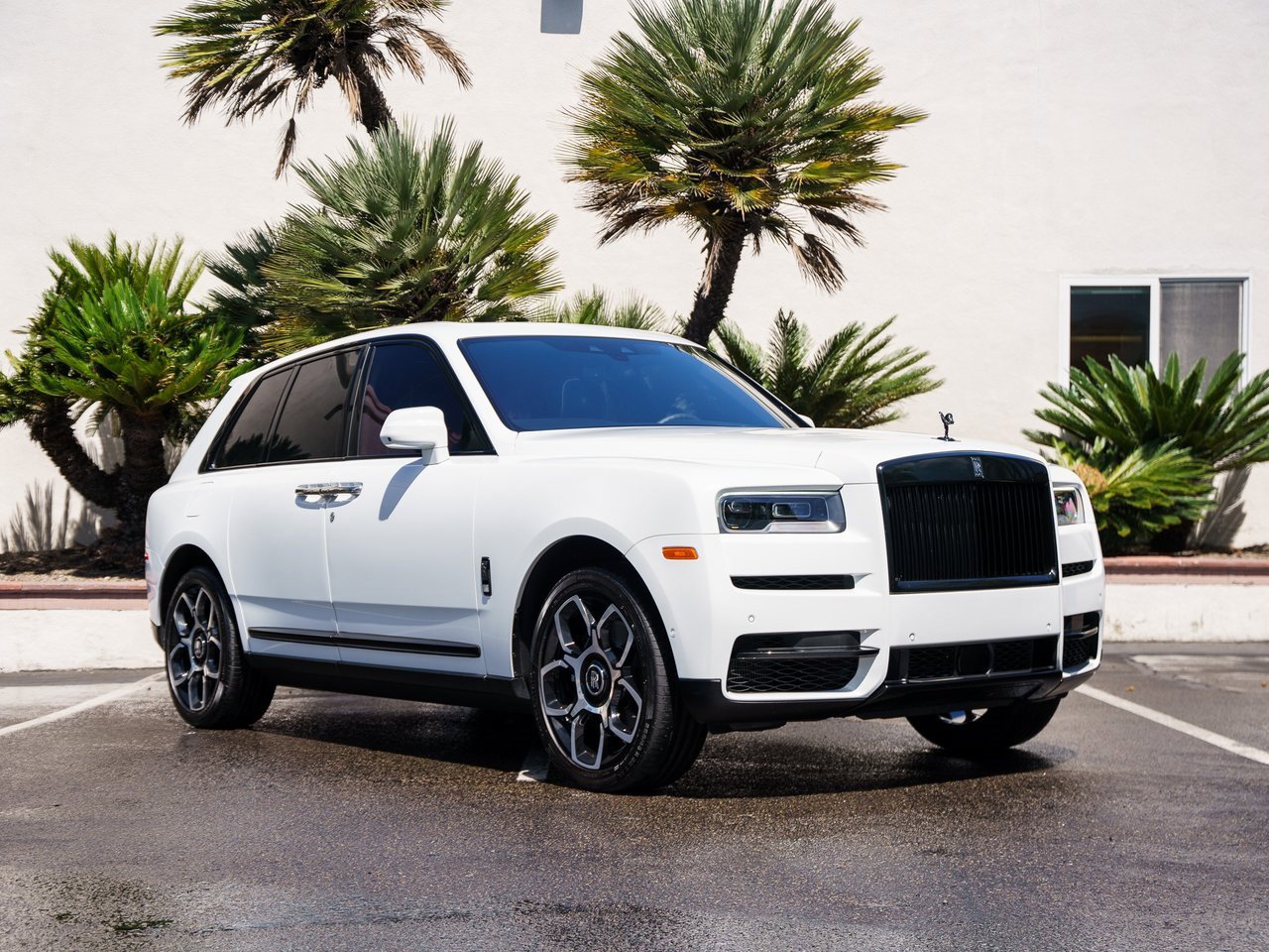 Certified 2023 Rolls-Royce Cullinan Black Badge w/ Driver's Package image 19