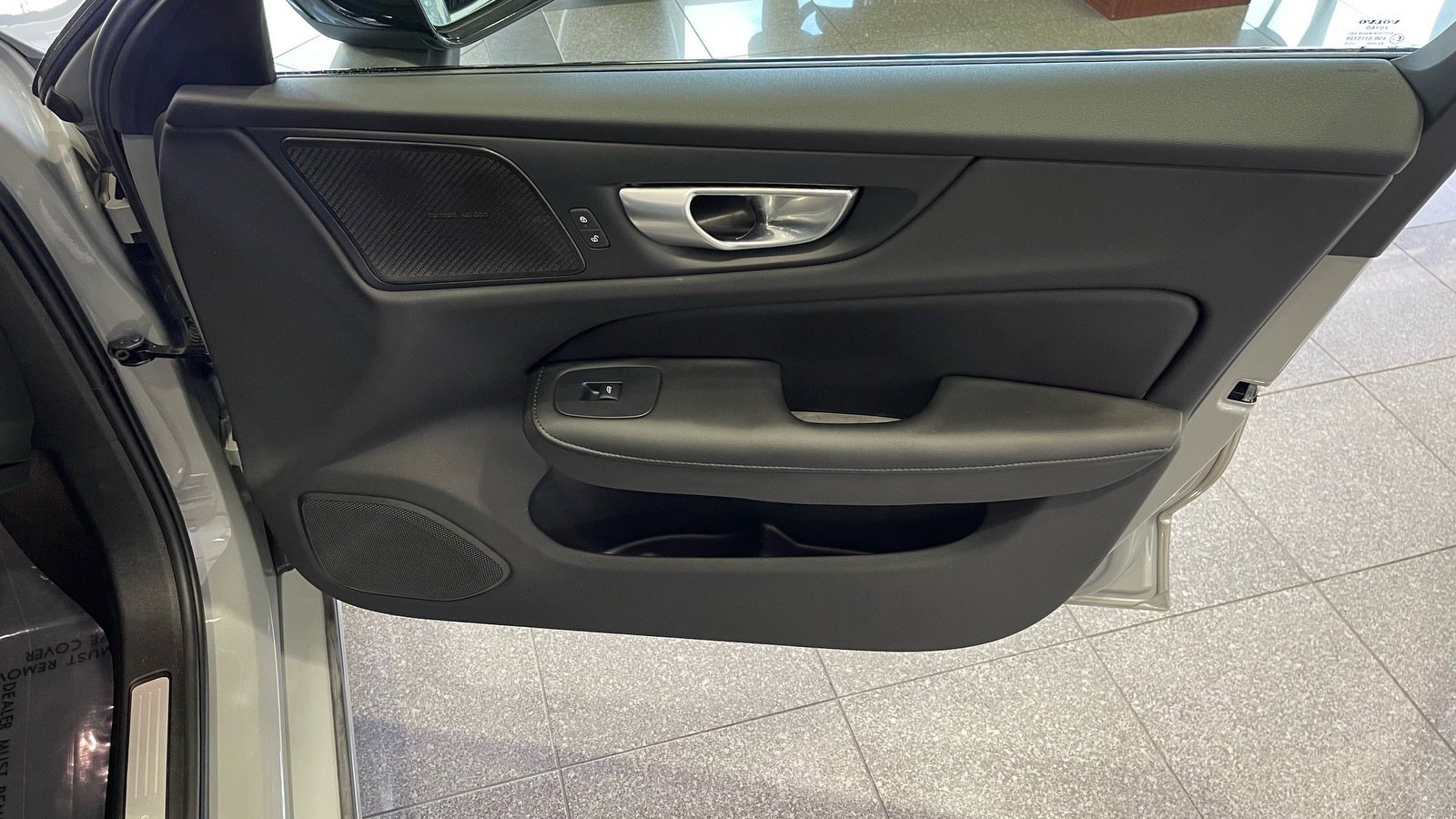 Used 2024 Volvo S60 B5 Plus w/ Climate Package AWD/4WD image 36