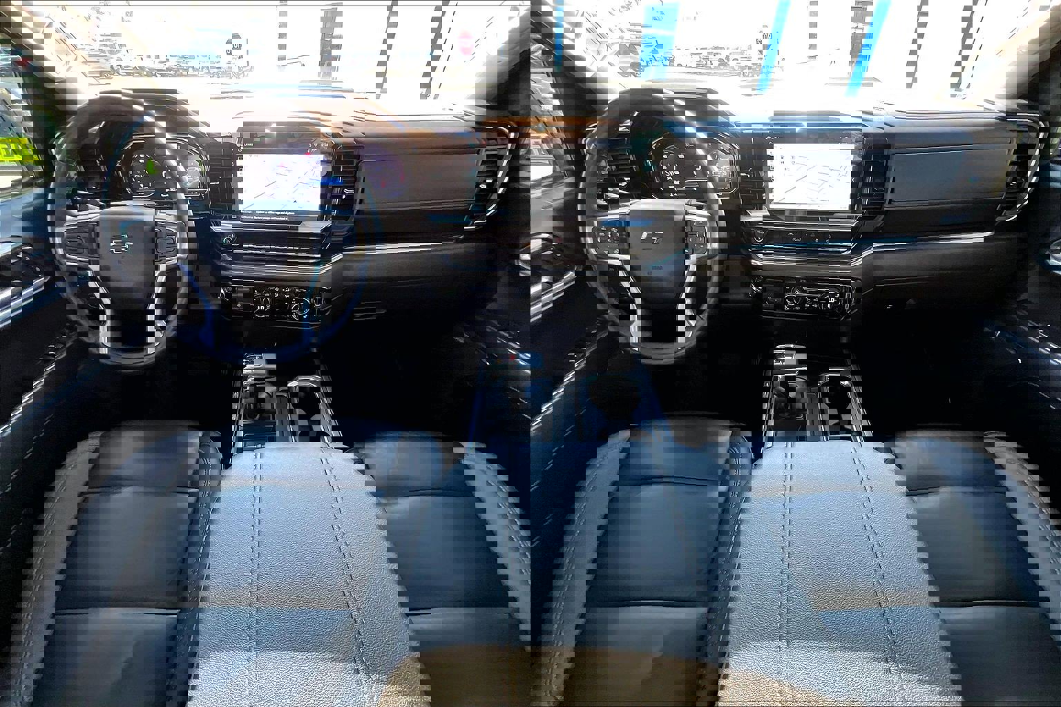 Certified 2024 Chevrolet Silverado 1500 LT Trail Boss w/ Convenience Package II image 13