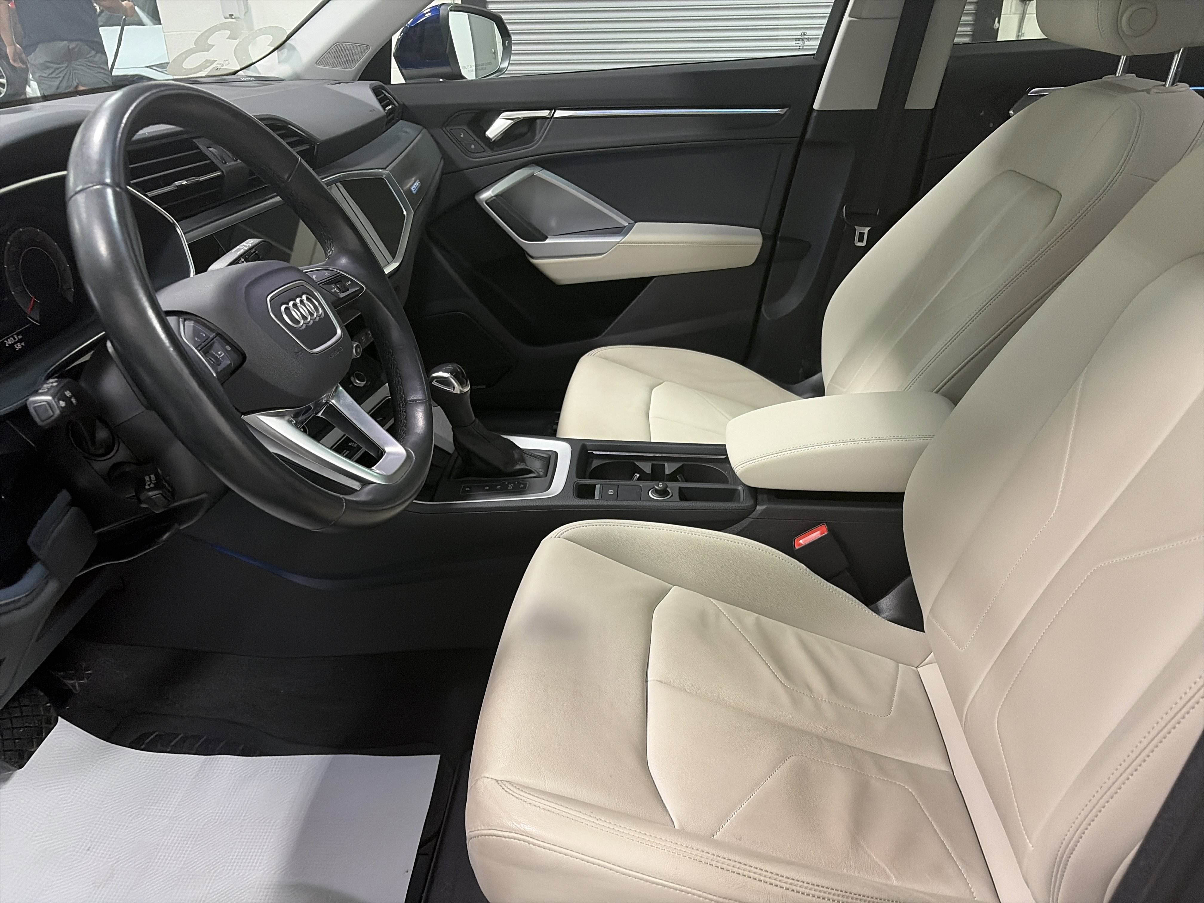 Used 2023 Audi Q3 2.0T Premium Plus AWD/4WD image 14