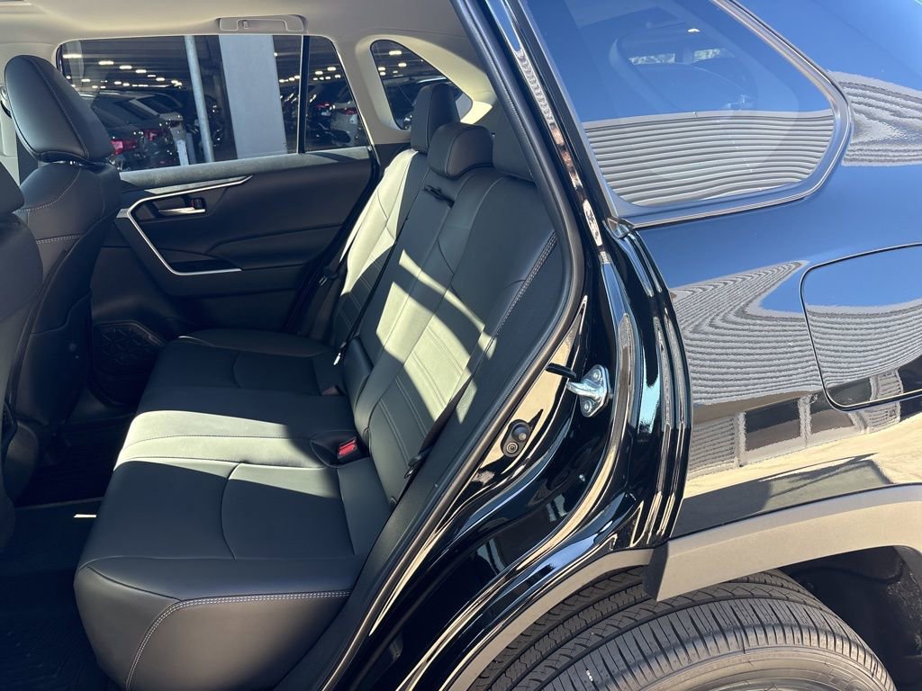 Used 2025 Toyota RAV4 XLE Premium image 14