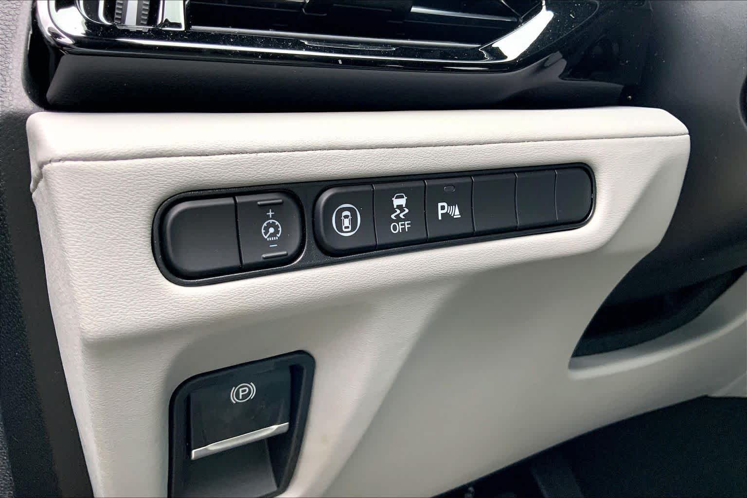 New 2026 Acura MDX w/ Technology Package FWD image 17