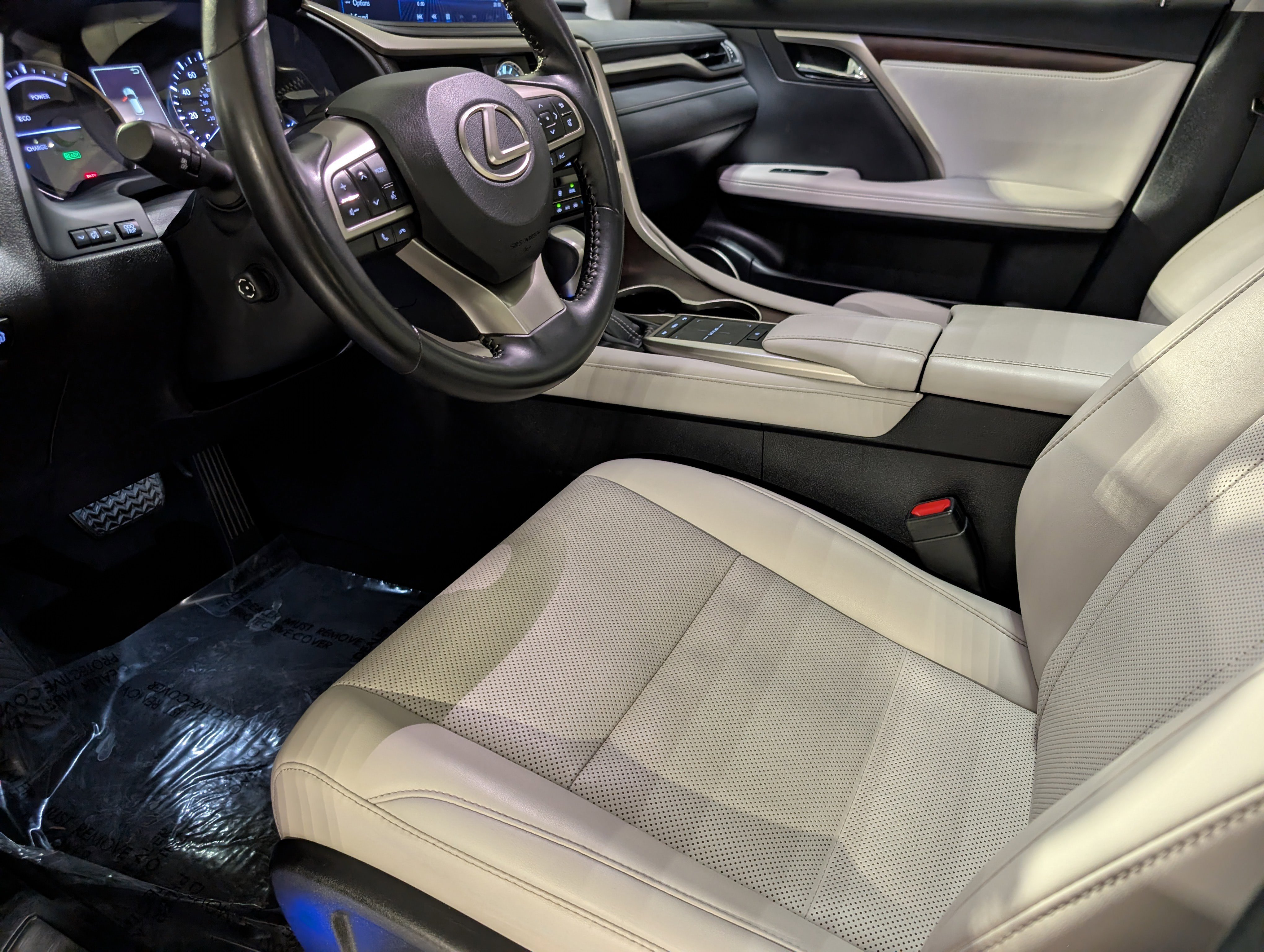 Used 2020 Lexus RX 450h AWD w/ Premium Package image 4