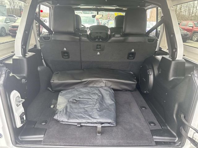 Used 2020 Jeep Wrangler Unlimited Sahara w/ Dual Top Group image 7