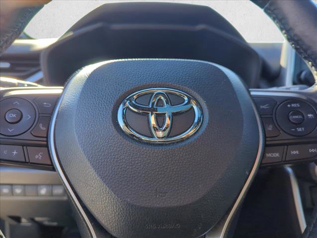 Used 2020 Toyota RAV4 XSE image 20