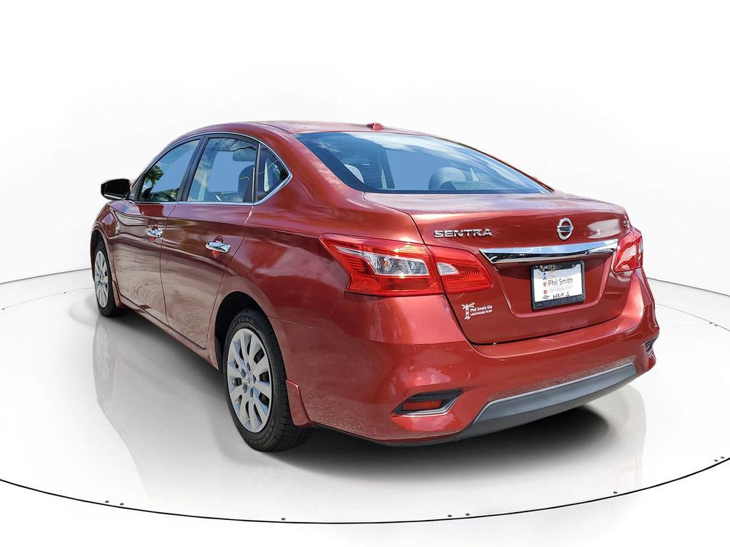 Used 2017 Nissan Sentra SV image 4