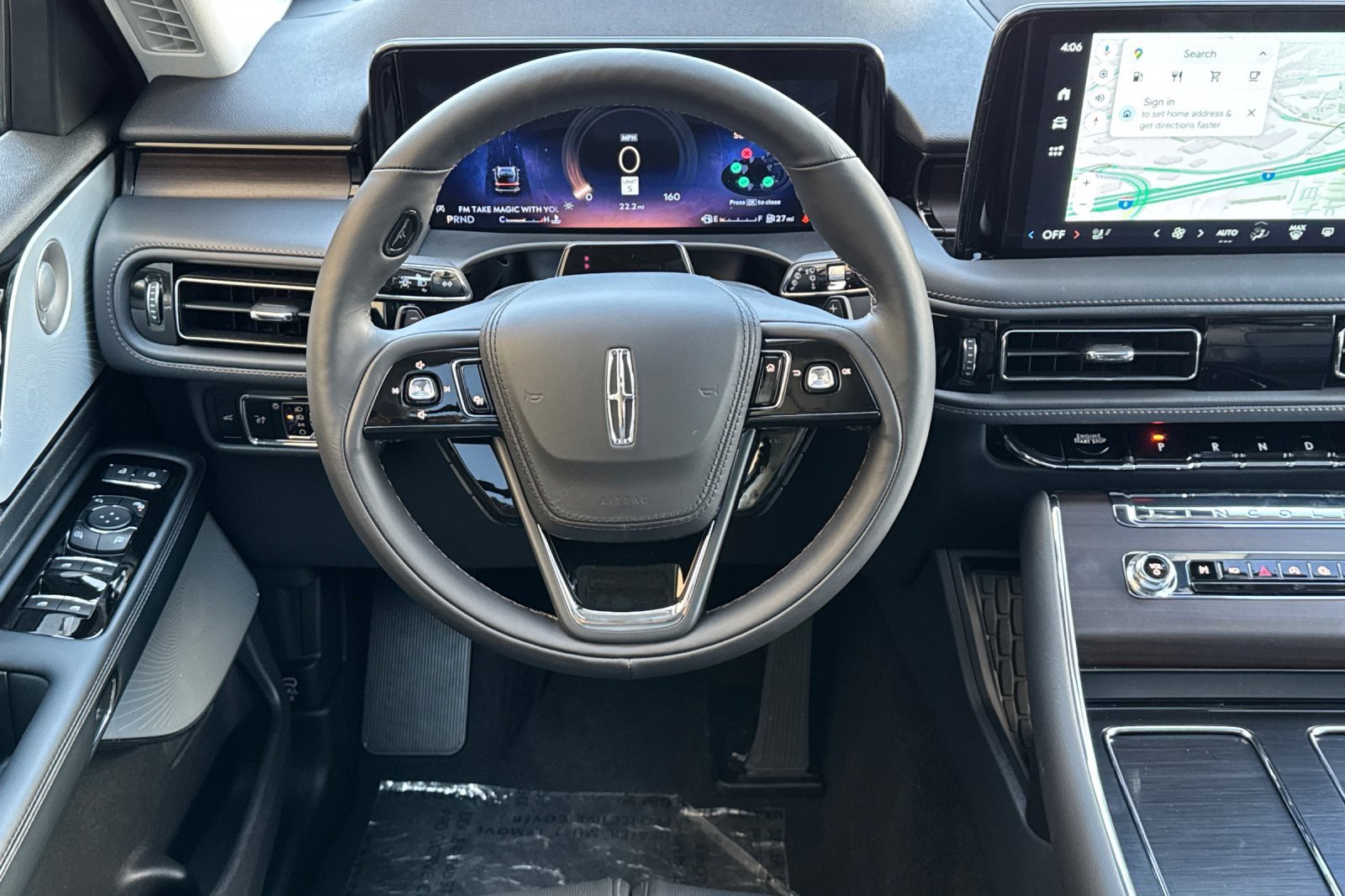 New 2025 Lincoln Aviator Reserve w/ Luxury Package image 13