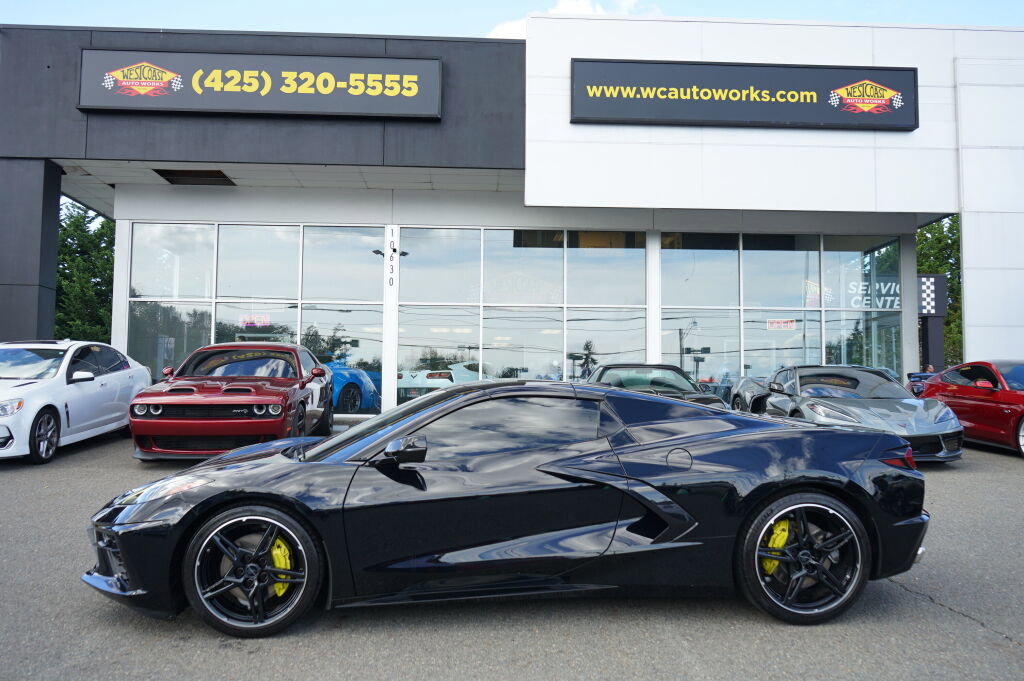 Used 2022 Chevrolet Corvette Stingray Preferred Conv w/ 2LT image 2