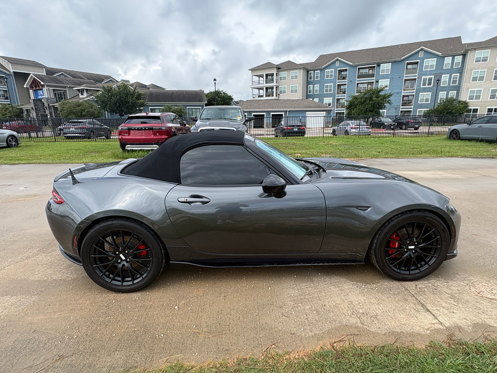 Used 2022 MAZDA MX-5 Miata Club w/ Brembo/BBS Recaro Package RWD image 8