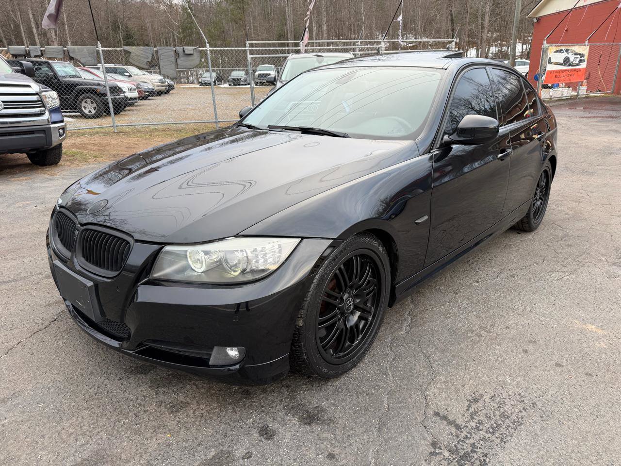 Used 2010 BMW 335i Sedan image 3