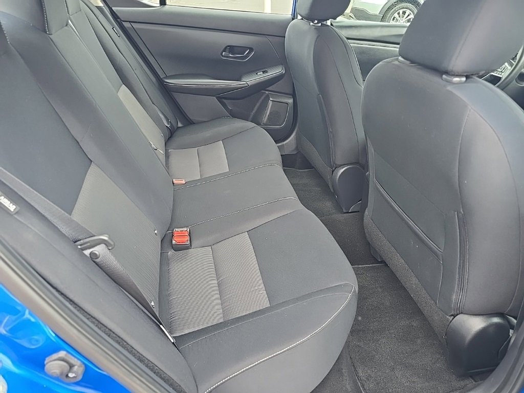 Used 2024 Nissan Sentra SV image 7