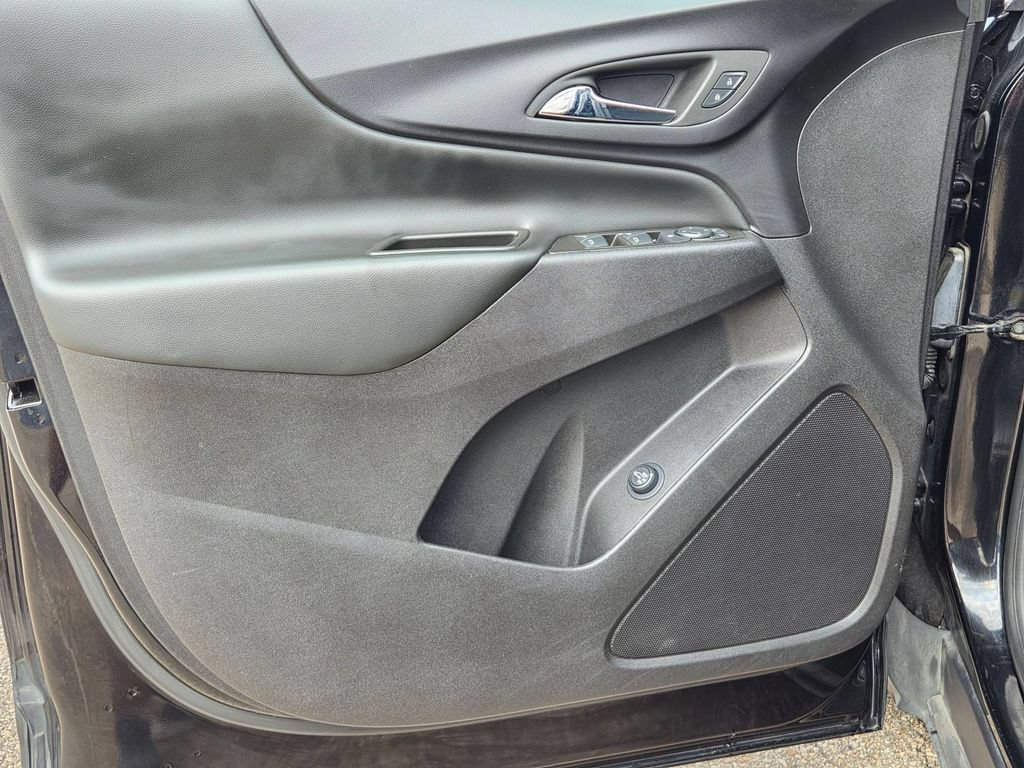 Used 2024 Chevrolet Equinox LT FWD image 13