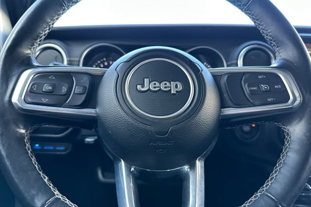 Used 2023 Jeep Wrangler Unlimited Sahara w/ Cold Weather Group AWD/4WD image 26
