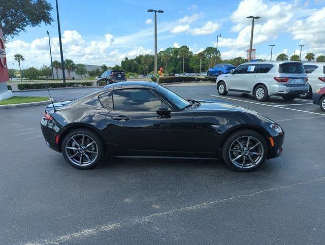Used 2021 MAZDA MX-5 Miata RF Grand Touring RWD image 3