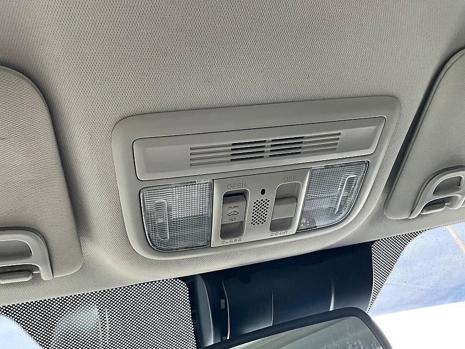 Used 2017 Honda Civic Touring image 24