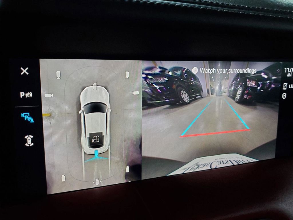 Used 2020 Porsche Taycan Turbo image 32