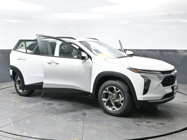 New 2026 Chevrolet Trax LT w/ Driver Confidence Package image 49