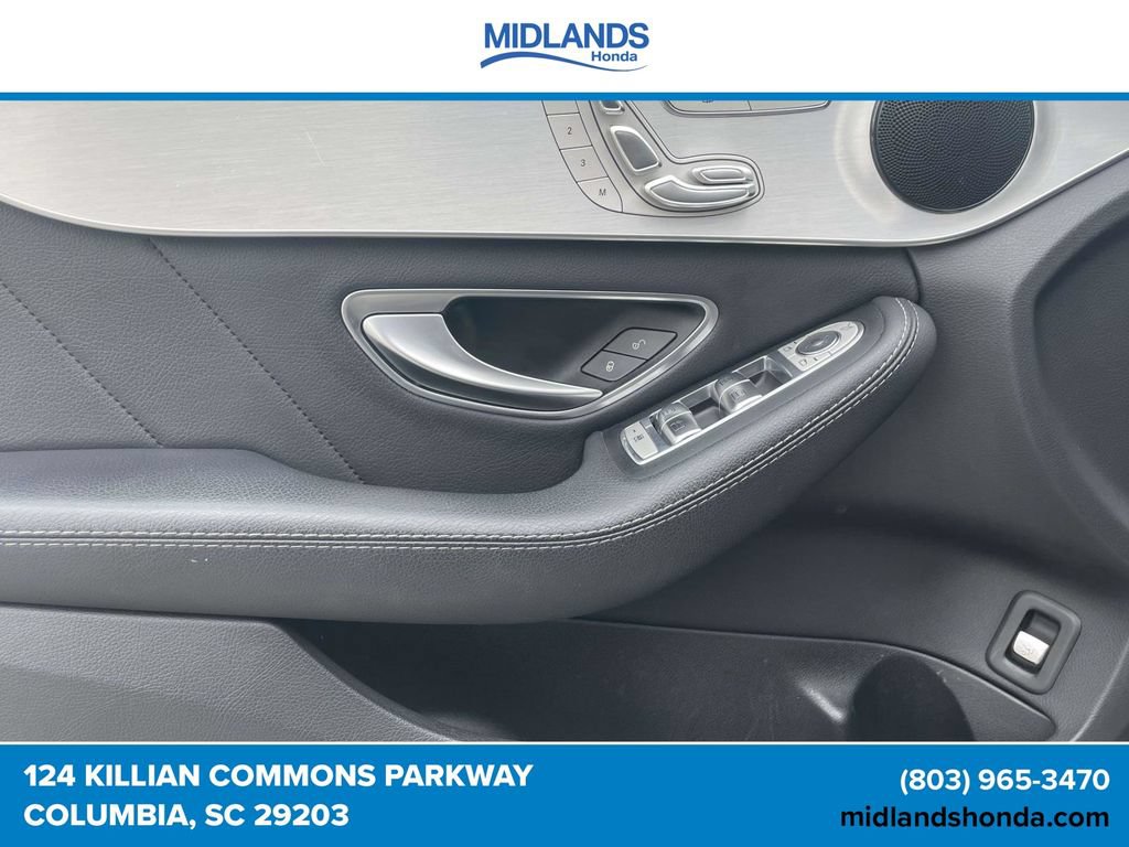 Used 2019 Mercedes-Benz C 300 Sedan image 17