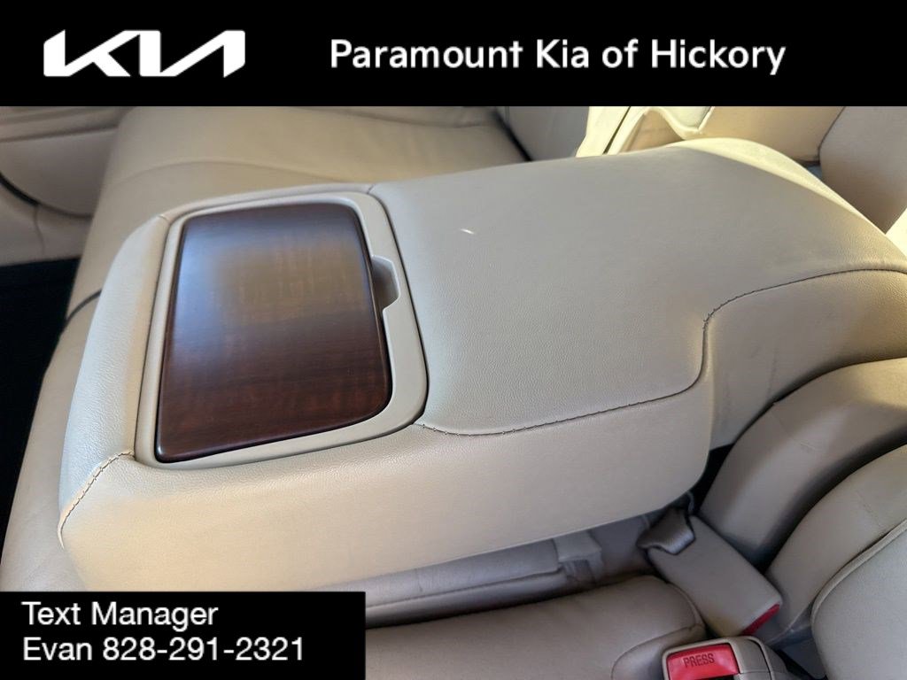 Used 2011 Toyota Venza AWD image 14