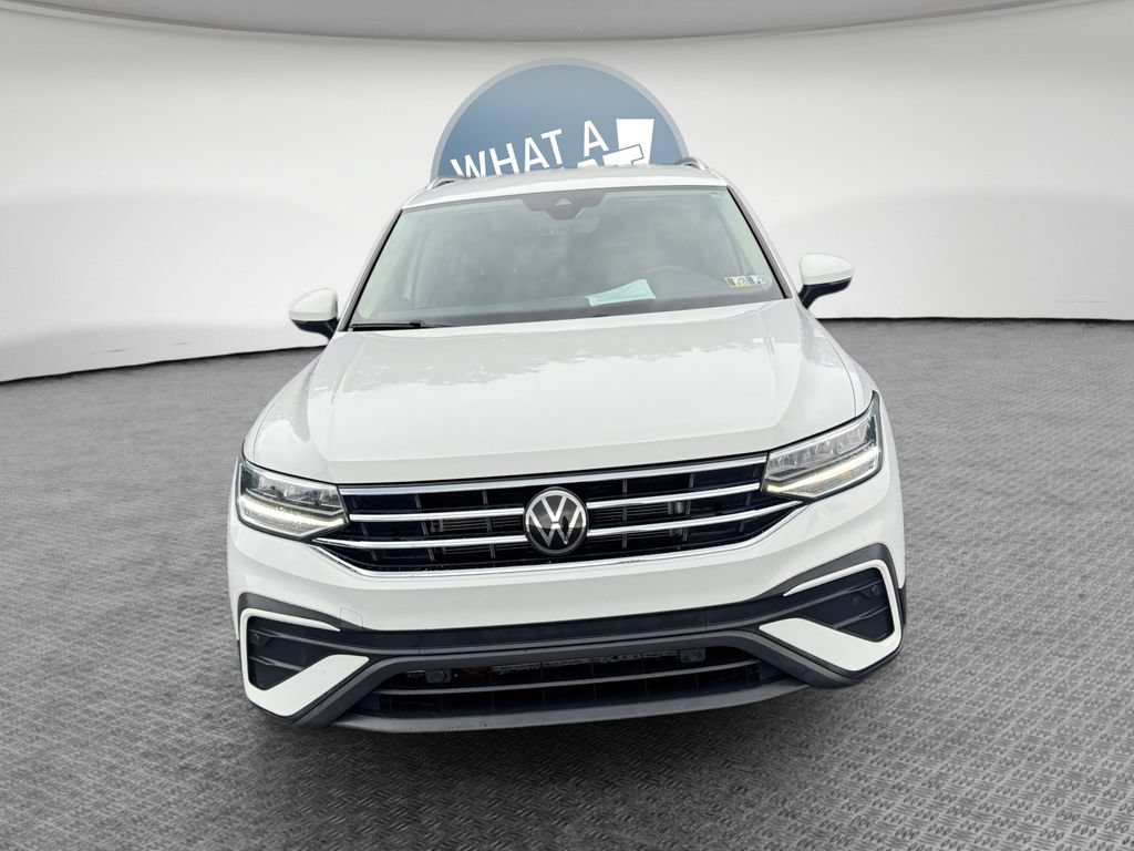 Used 2022 Volkswagen Tiguan SE AWD/4WD image 9