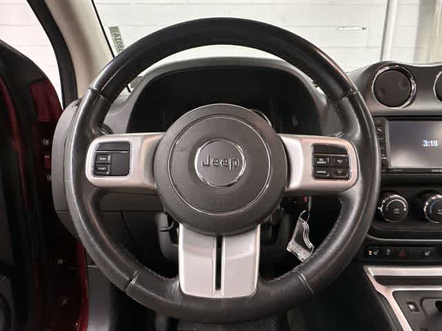 Used 2016 Jeep Compass High Altitude AWD/4WD image 8