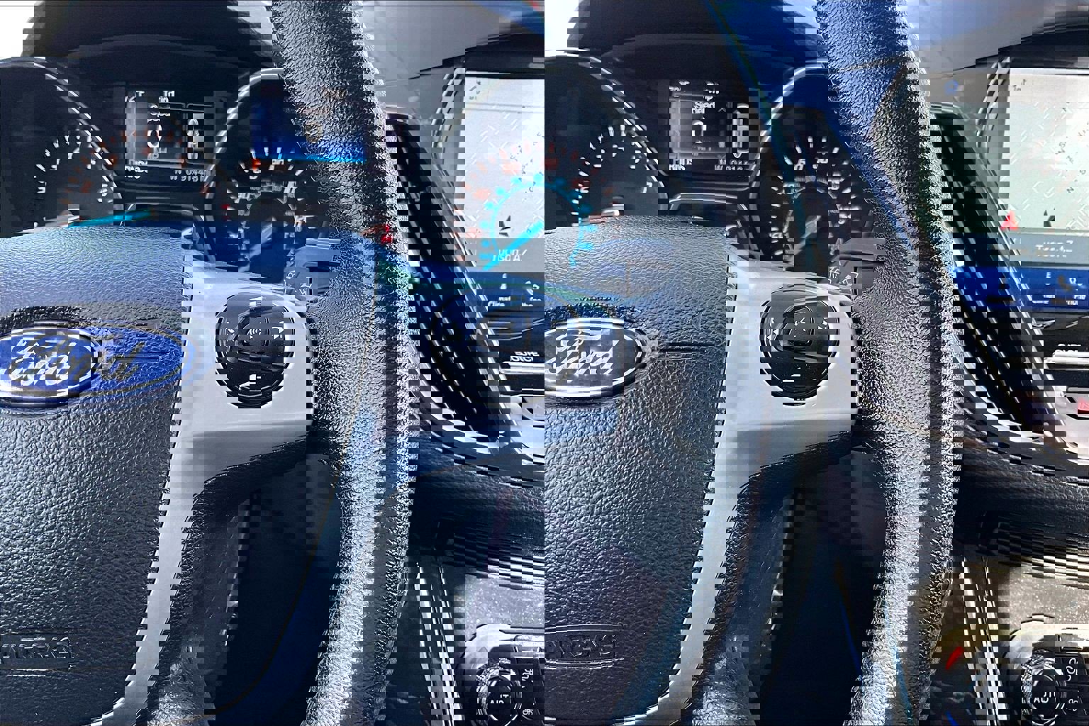 Used 2016 Ford Escape Titanium image 20