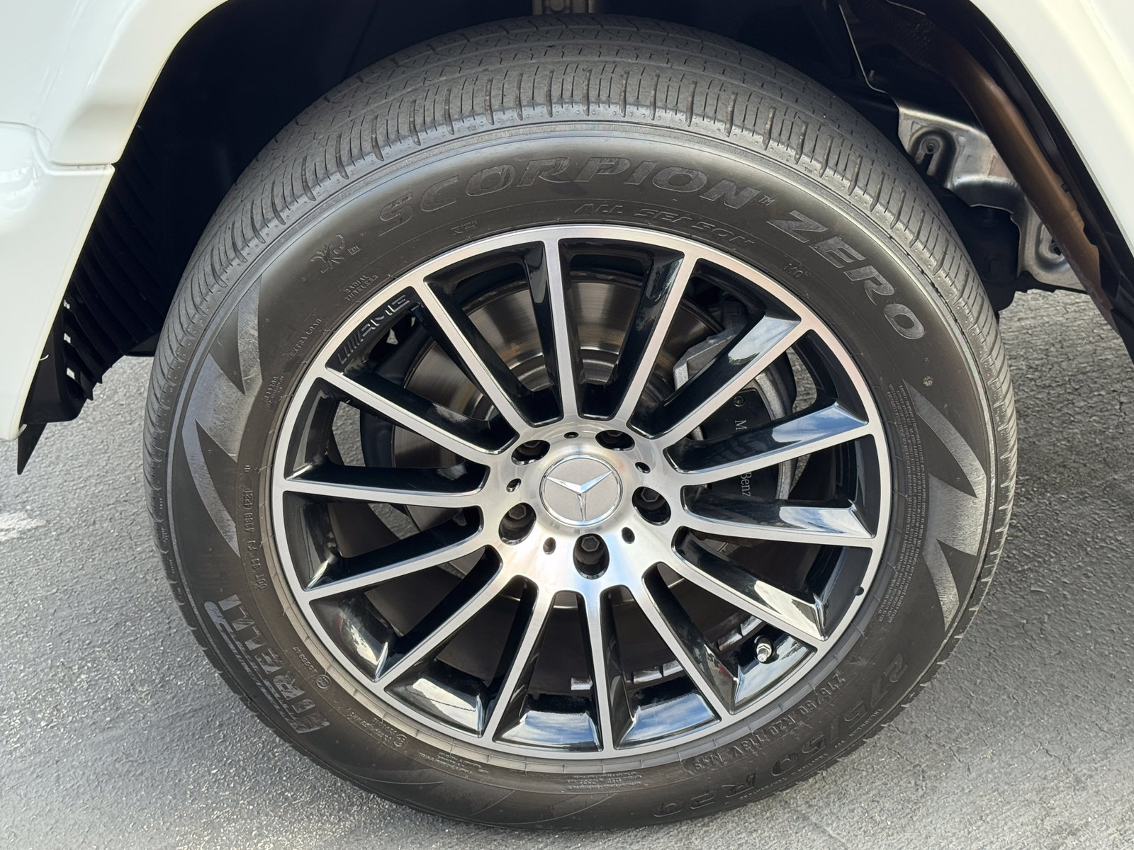 Used 2021 Mercedes-Benz G 550 image 16