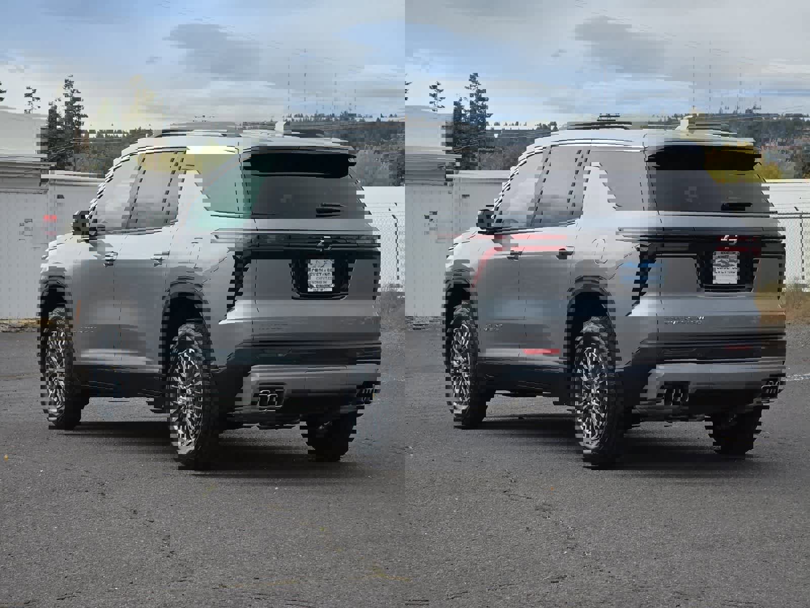 New 2026 Chevrolet Traverse LT w/ Enhanced Driving Package image 6