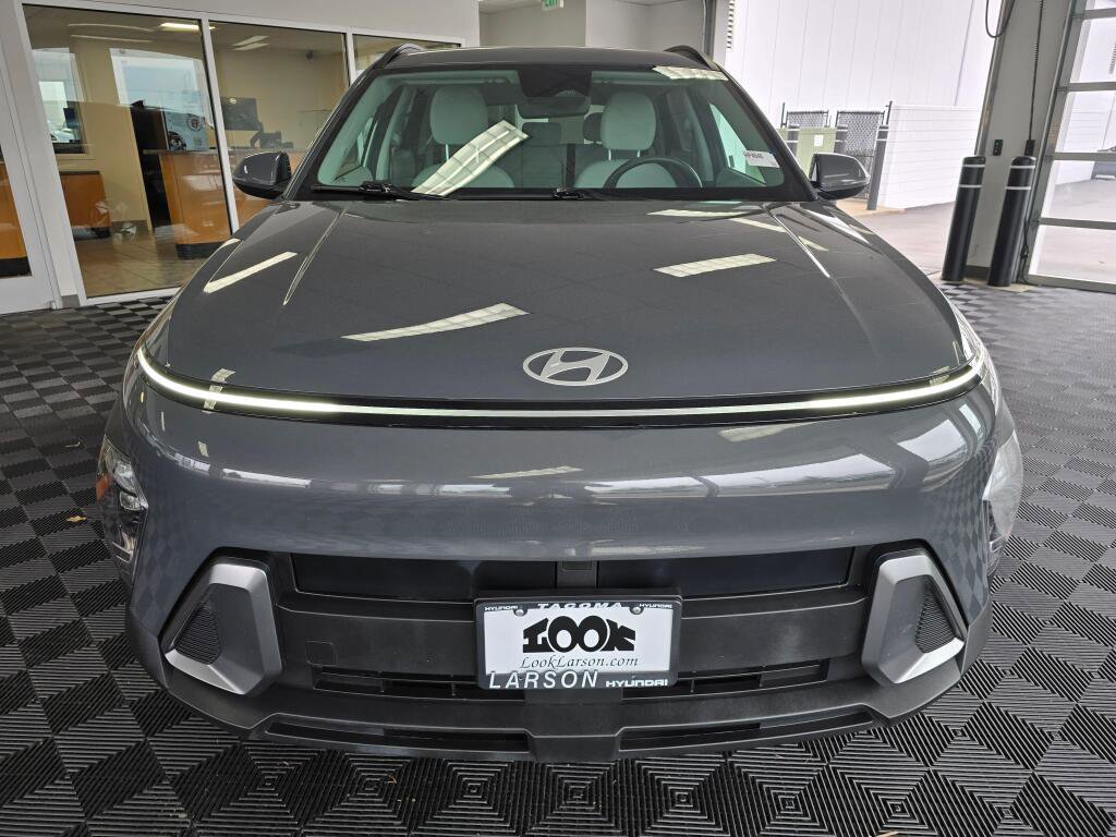Used 2025 Hyundai Kona SEL AWD/4WD image 8