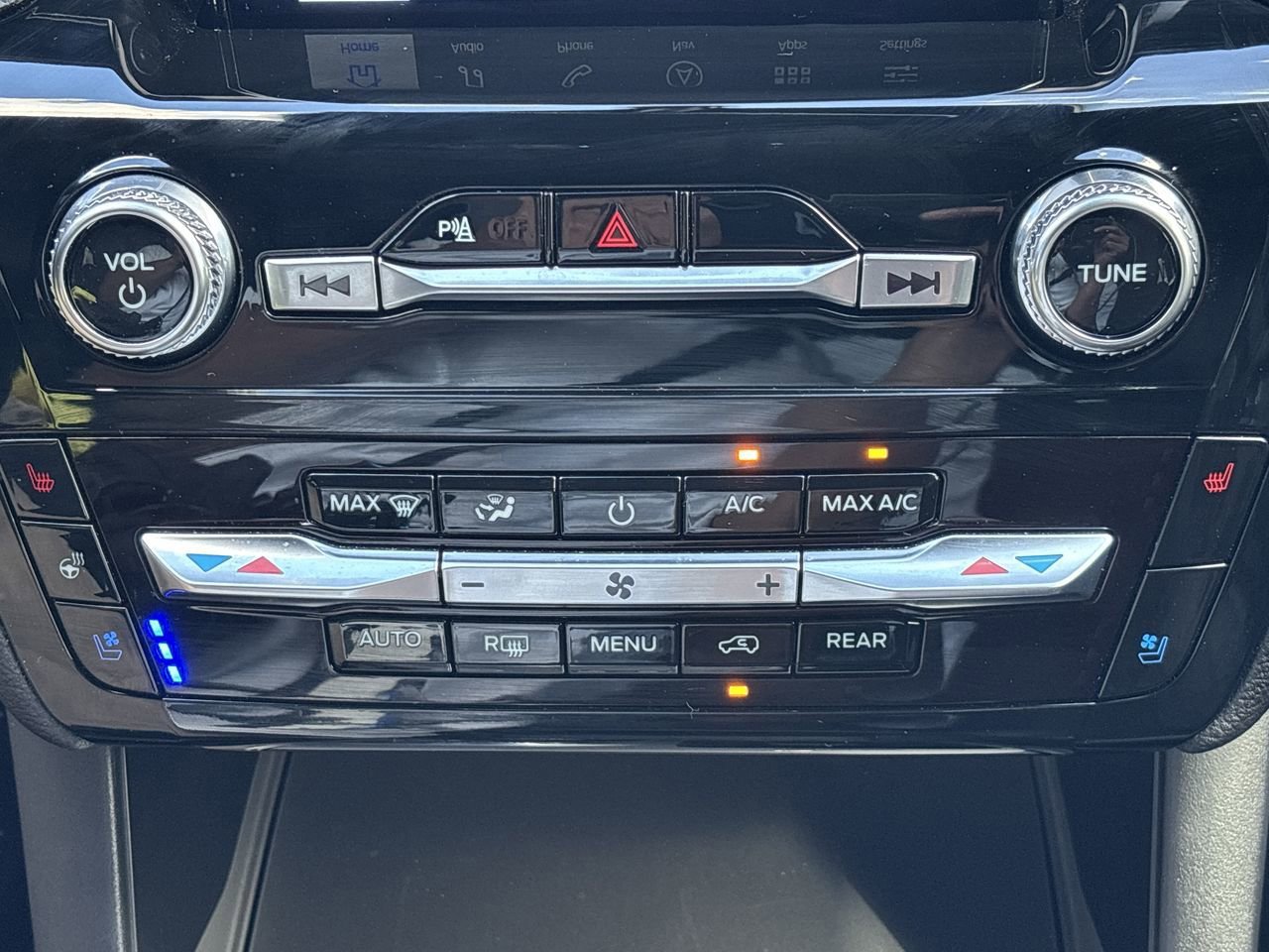 Used 2023 Ford Explorer ST w/ Equipment Group 401A image 27