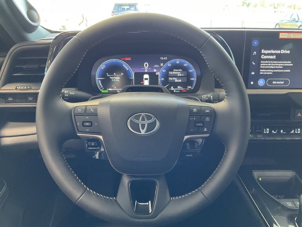 New 2026 Toyota Crown Platinum image 8