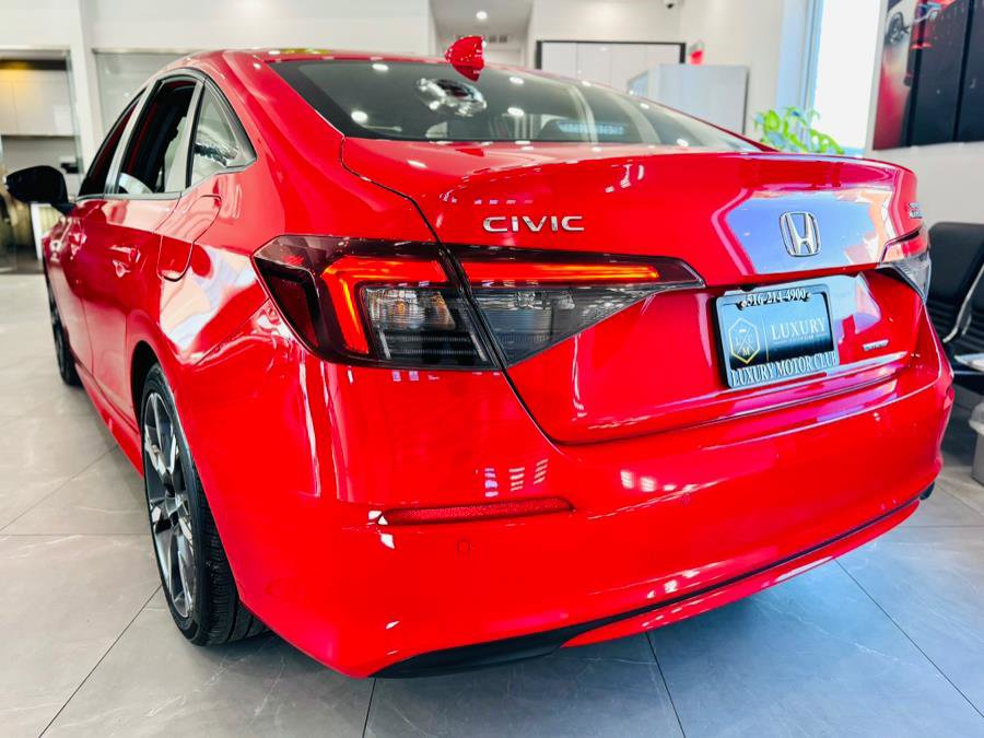 Used 2025 Honda Civic Sport Touring image 5