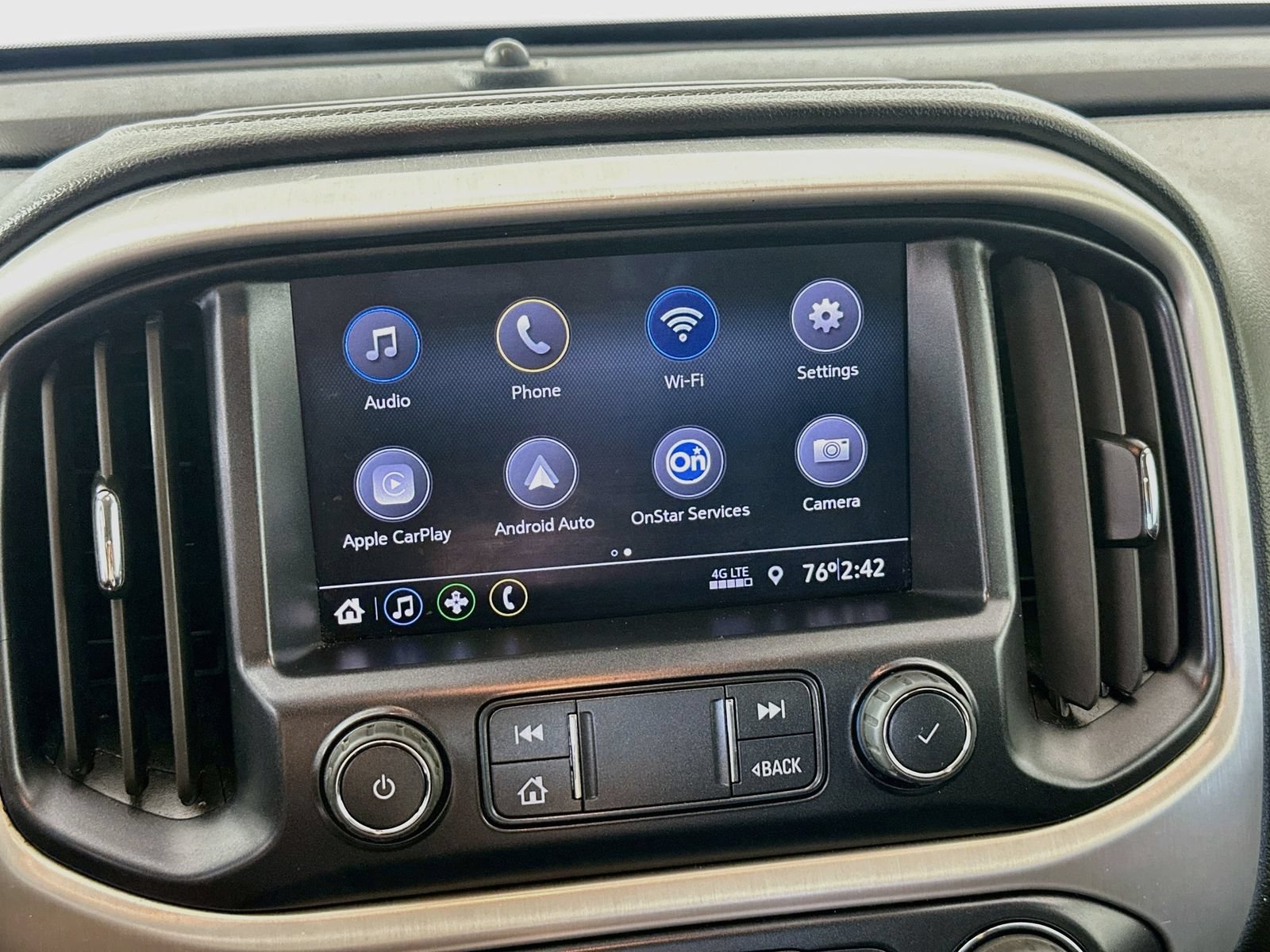 Used 2022 GMC Canyon Elevation w/ Elevation Premium Package AWD/4WD image 14