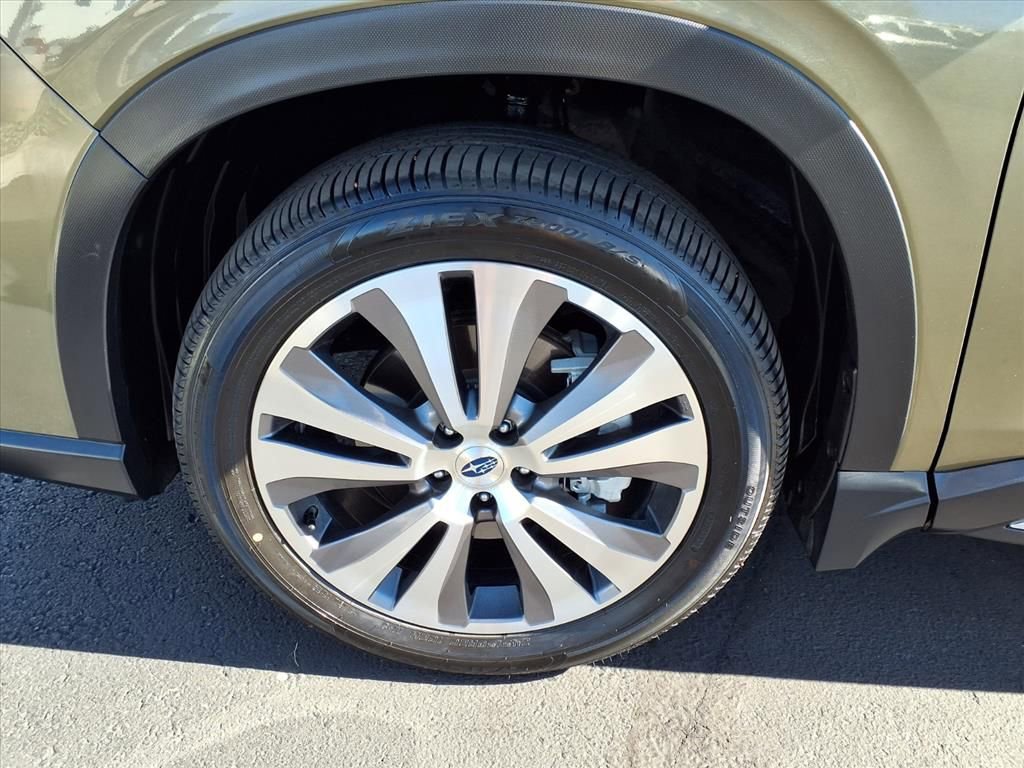 Certified 2022 Subaru Ascent Limited w/ Technology Package image 16