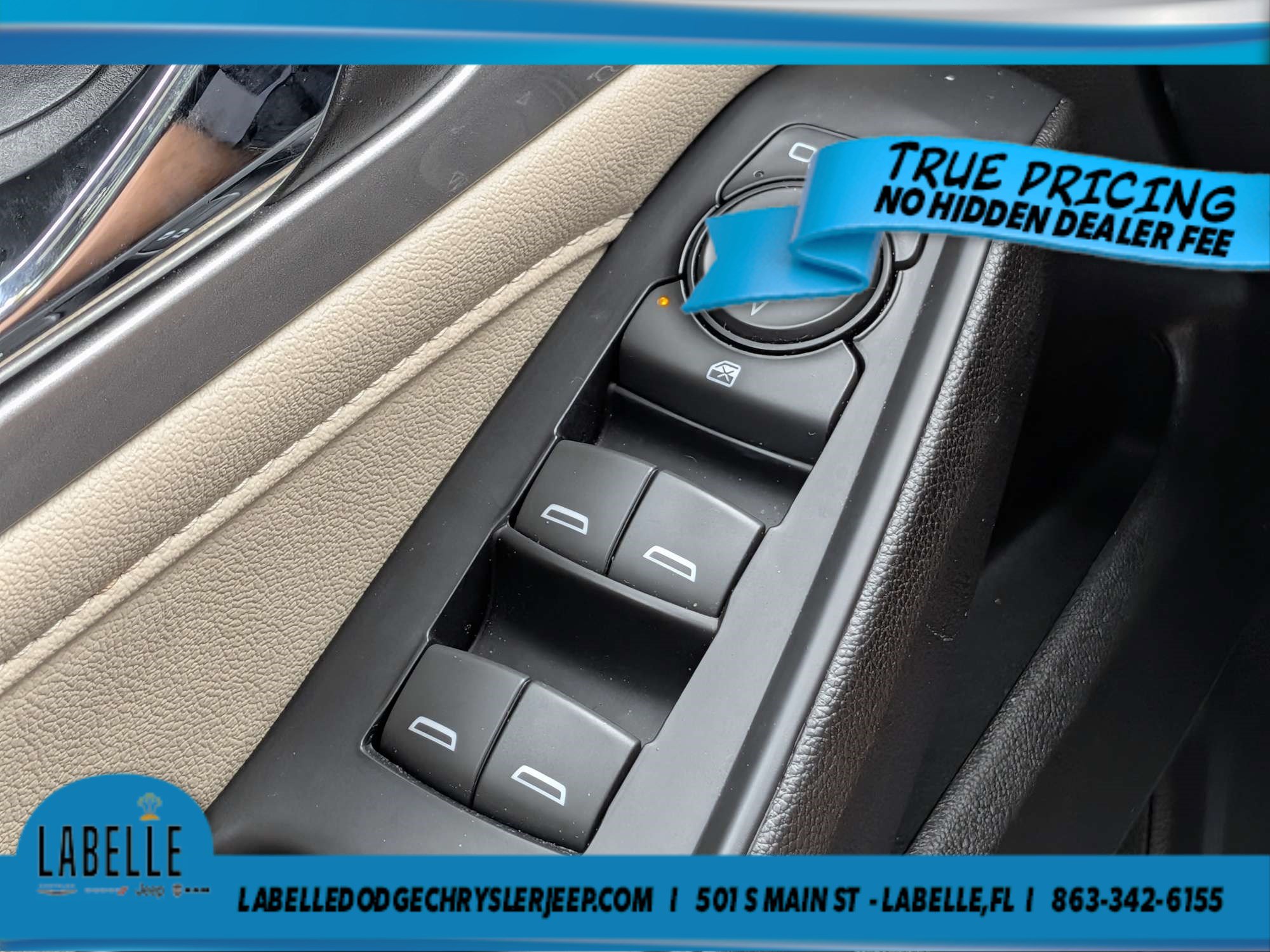 Used 2023 Chevrolet Traverse LS FWD image 22