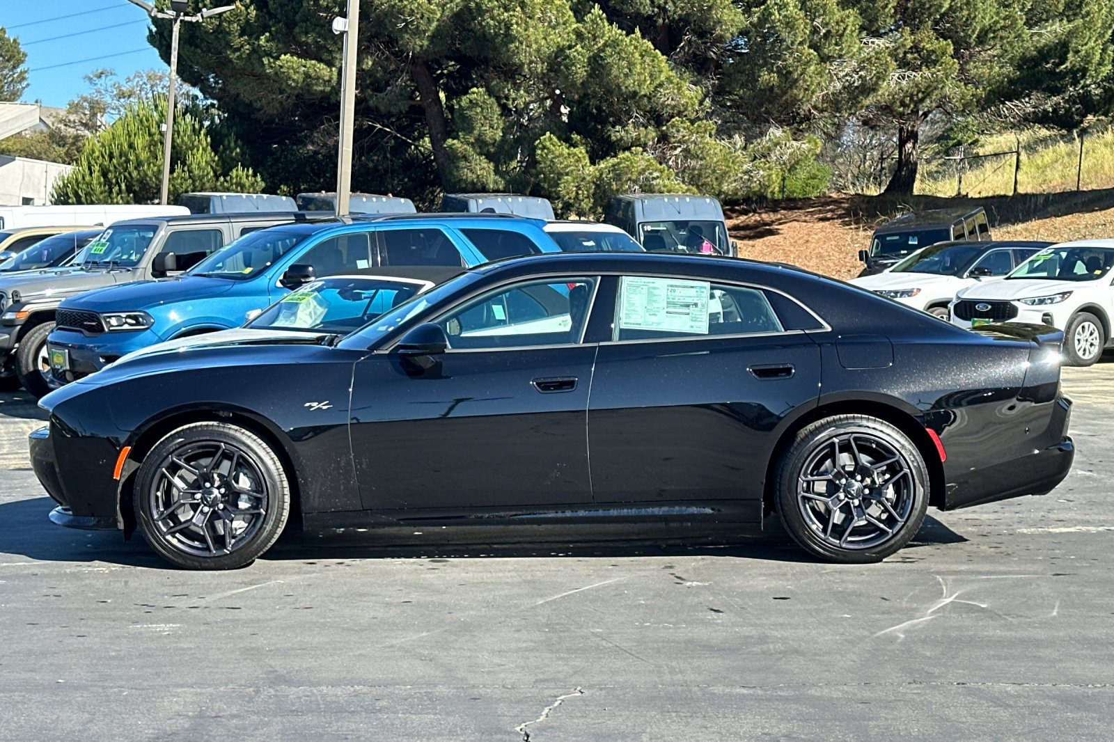New 2026 Dodge Charger R/T w/ Performance Handling Group AWD/4WD image 7