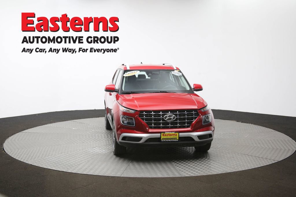 Used 2022 Hyundai Venue Limited image 51