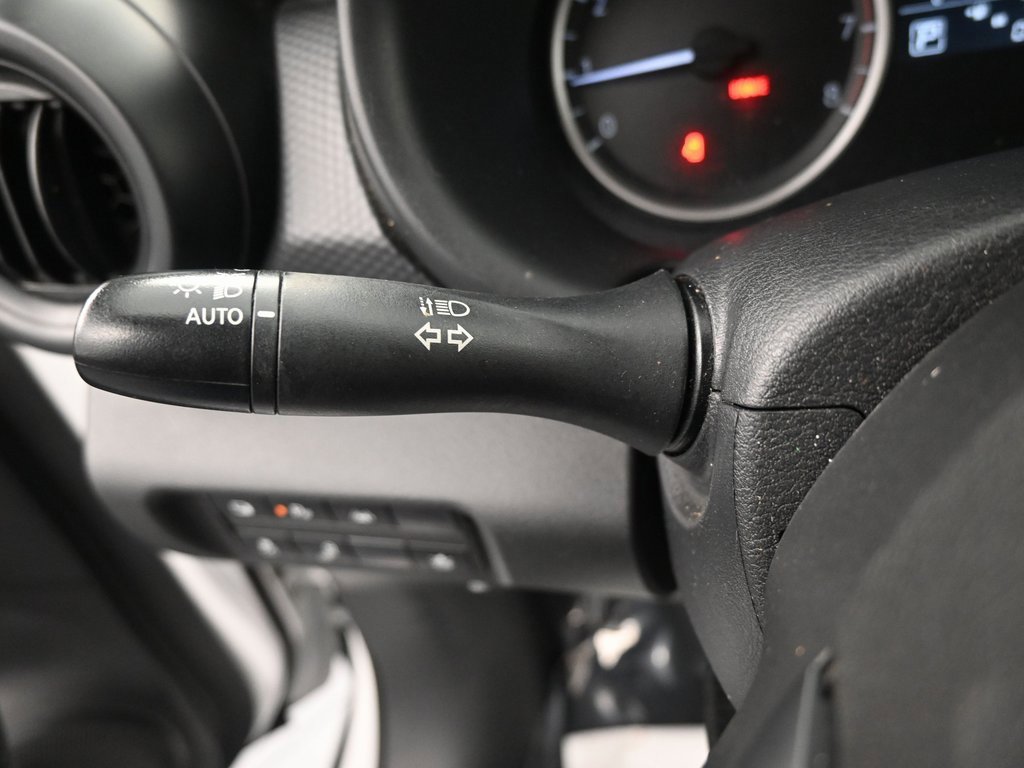 Used 2024 Nissan Kicks S image 21