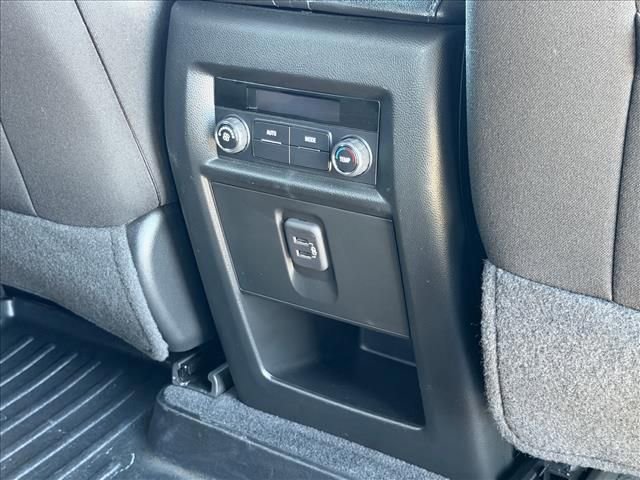 Certified 2023 Chevrolet Traverse LT FWD image 12