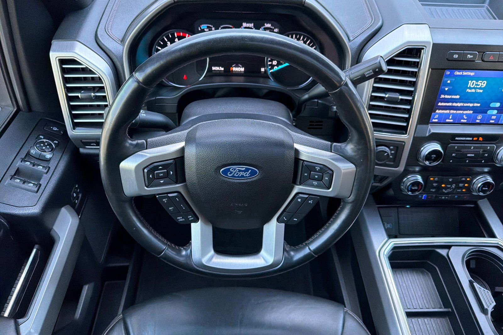 Used 2020 Ford F350 Platinum AWD/4WD image 14