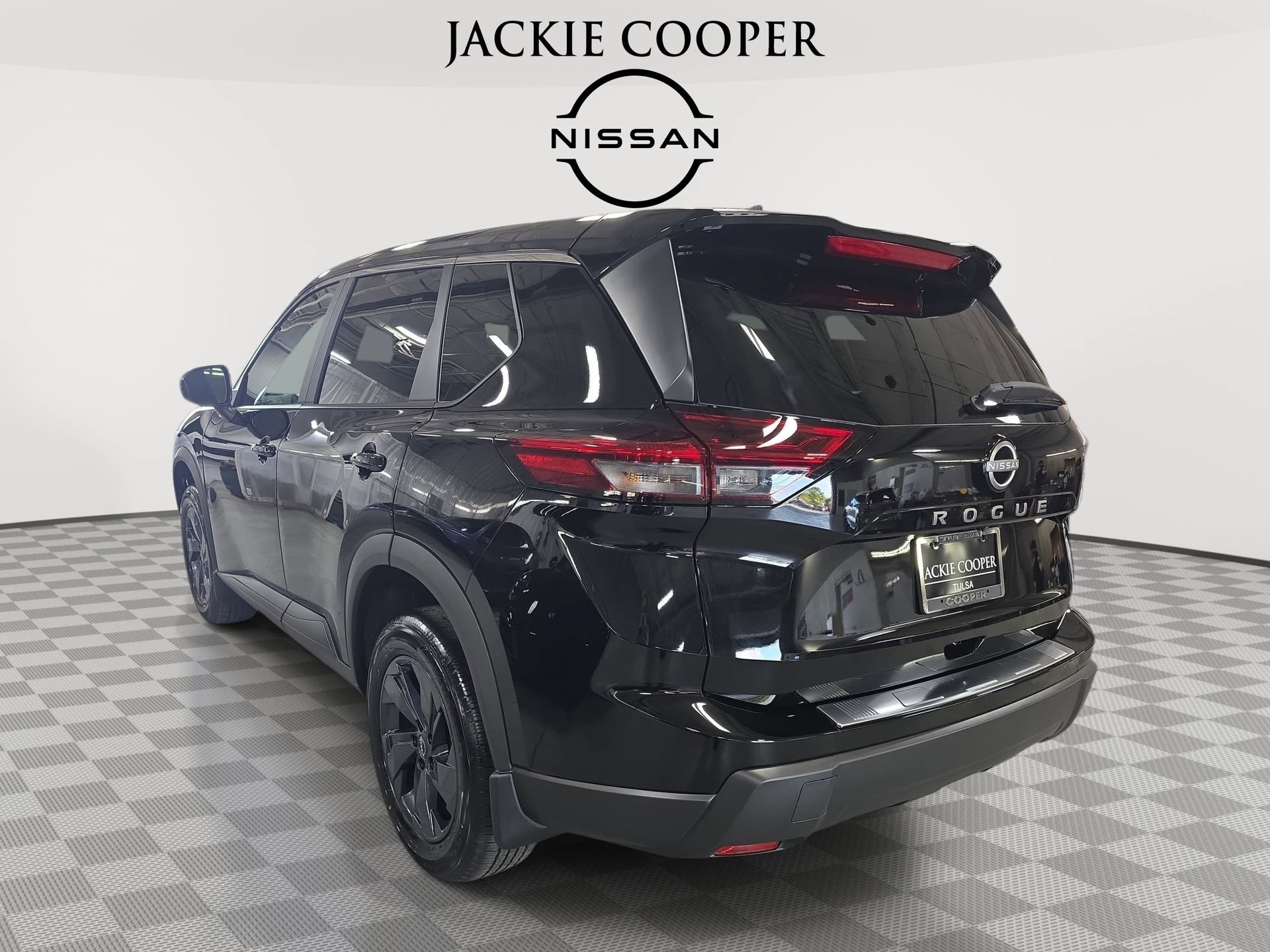 New 2026 Nissan Rogue SV FWD image 7