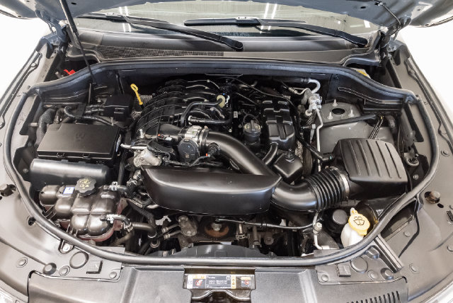 Used 2024 Dodge Durango GT AWD/4WD image 3