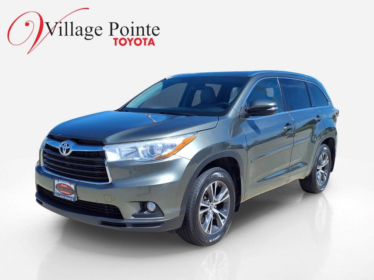 Certified 2016 Toyota Highlander XLE AWD/4WD image 1