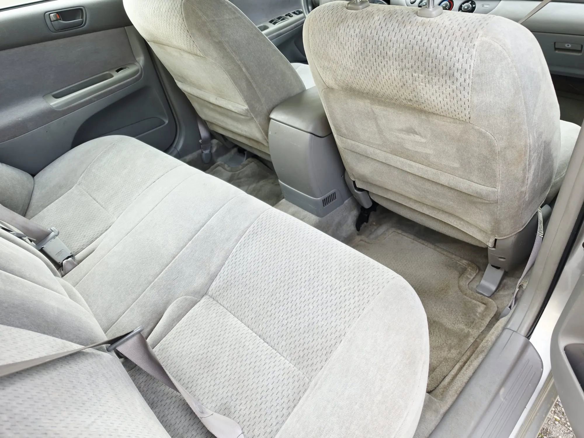 Used 2002 Toyota Camry LE image 12