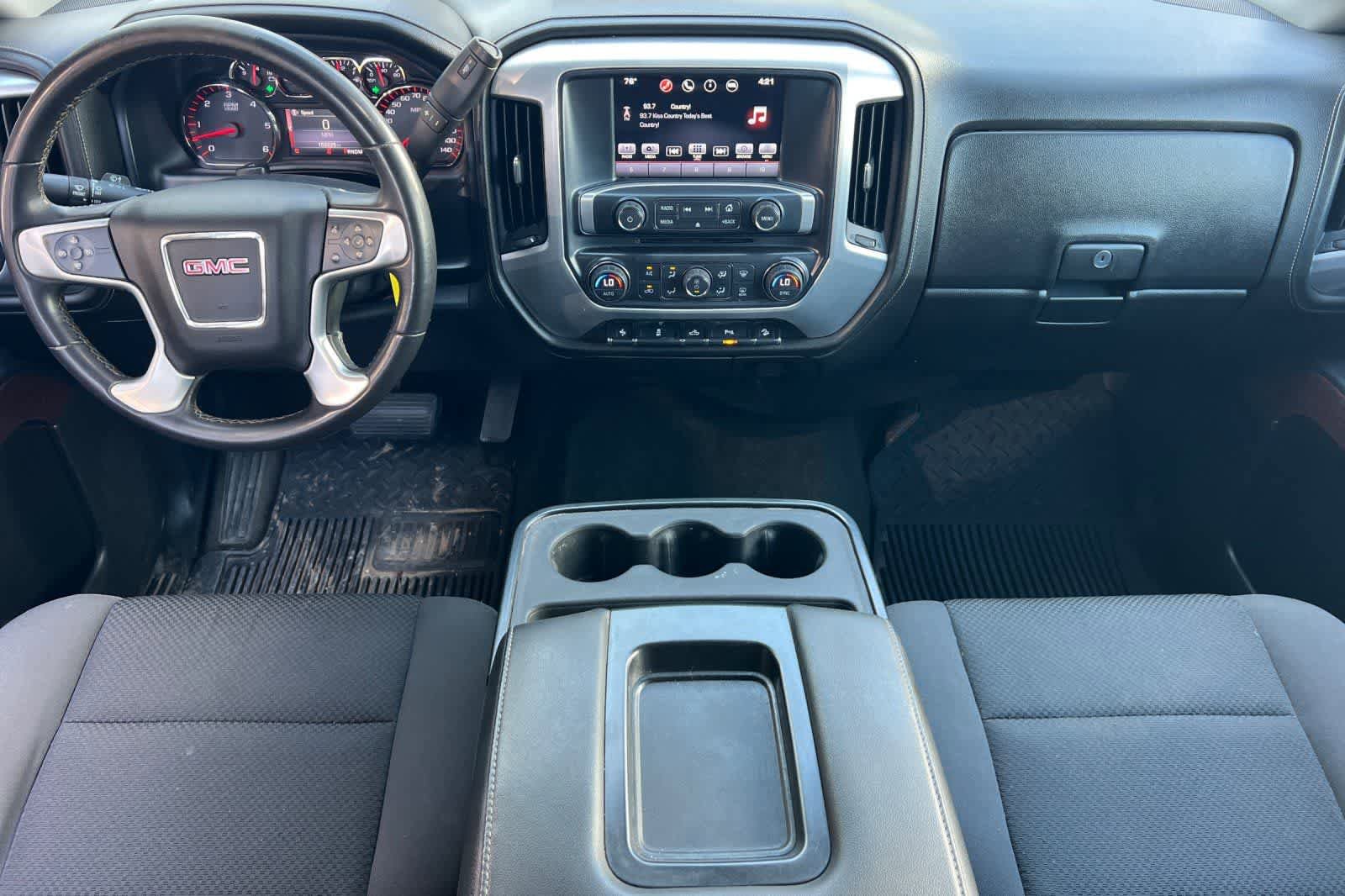 Used 2016 GMC Sierra 2500 SLE w/ SLE Preferred Package AWD/4WD image 4