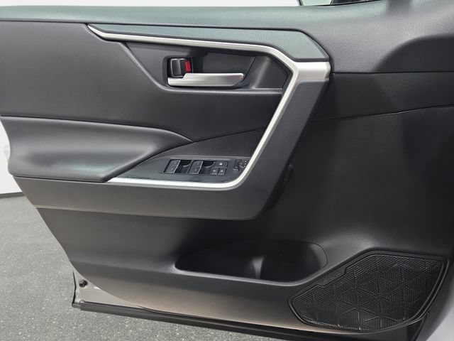 Certified 2024 Toyota RAV4 XLE AWD/4WD image 22