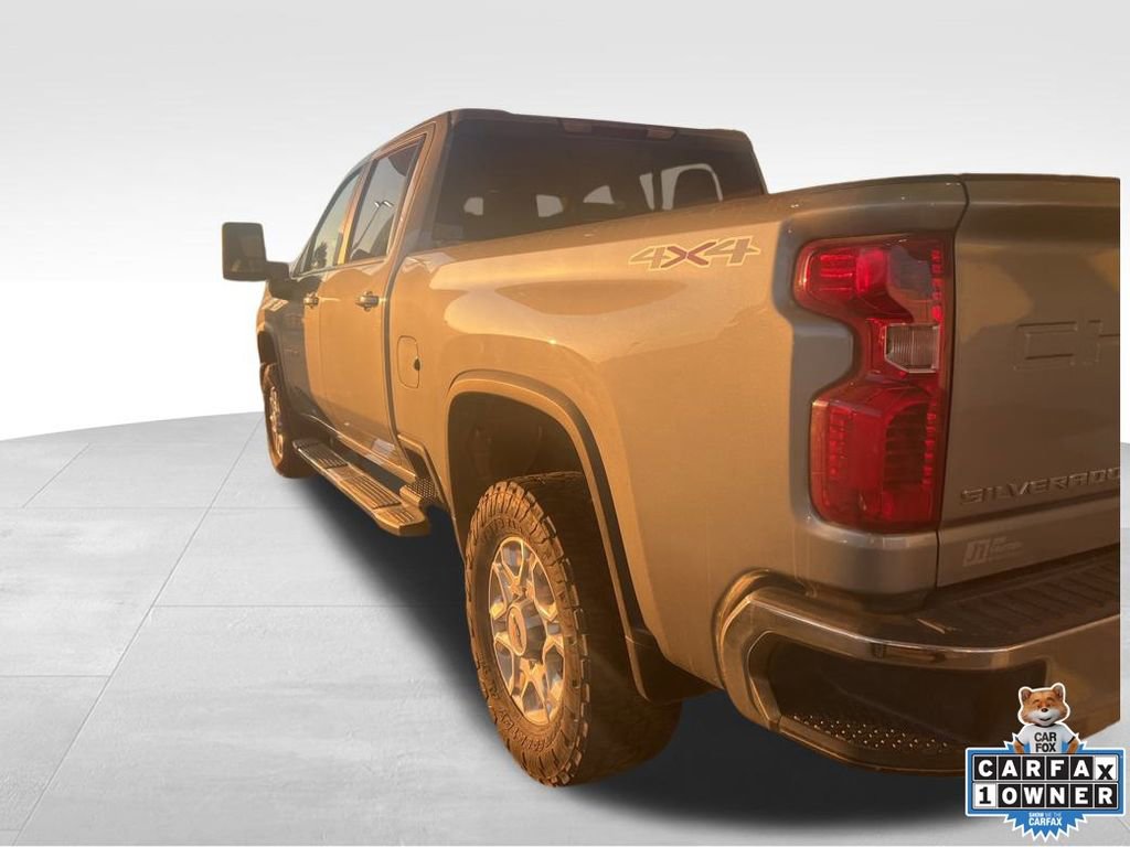 Used 2024 Chevrolet Silverado 3500 LT w/ Convenience Package image 13