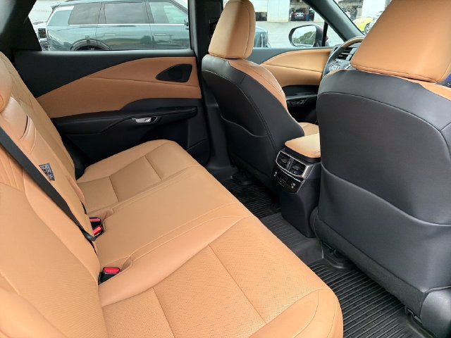 Used 2025 Lexus RX 350 Premium w/ Convenience Package AWD/4WD image 27