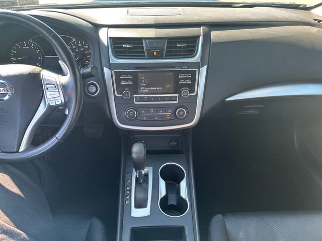 Used 2016 Nissan Altima 2.5 SR image 18